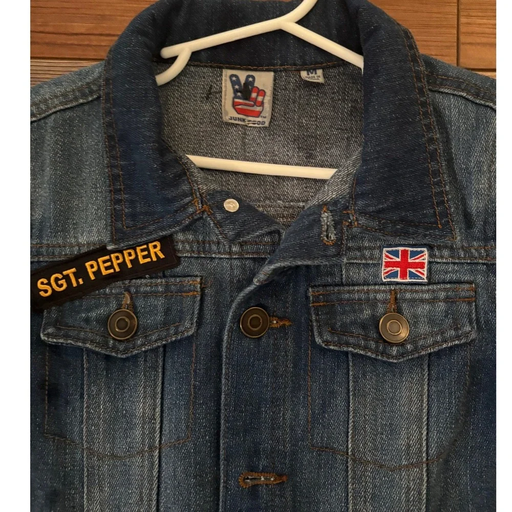 Junk Food Kids The Beatles Sgt Pepper Denim Jacket Blue Medium Graphic 1967 Band